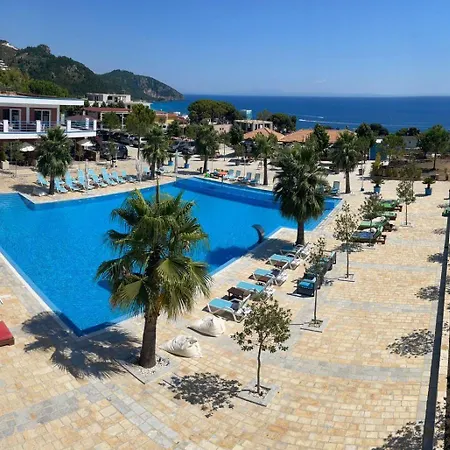 Hotel Greccia Dhërmi